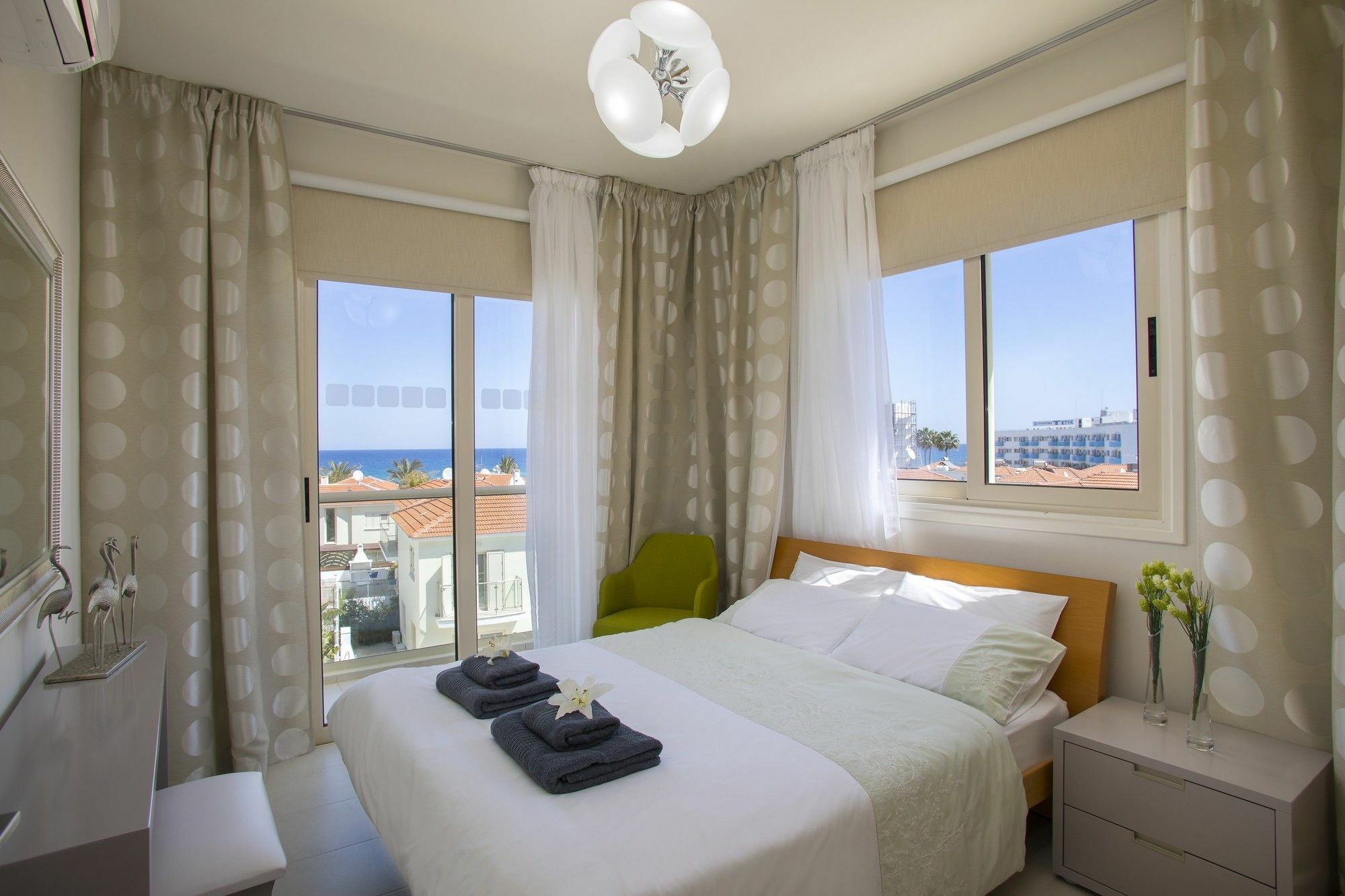 Marianna Suite Pernera Εξωτερικό φωτογραφία